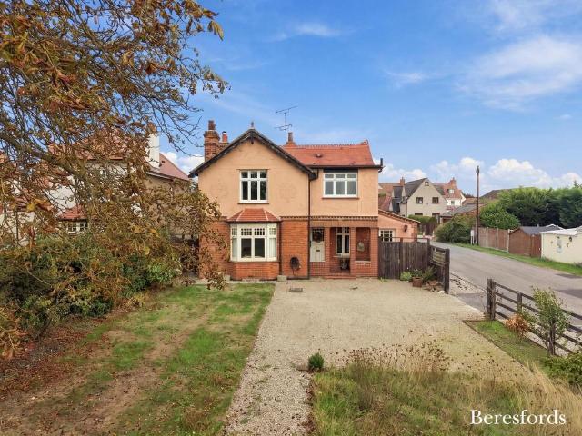 House for sale in Parsonage Green, Chelmsford