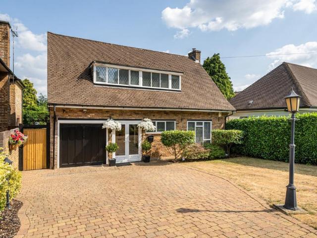 House for sale in Denham, Denham Green