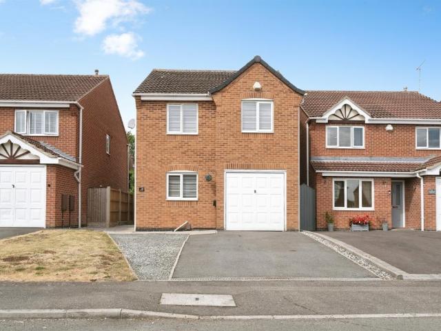 House for sale in Larklands, Caldermill