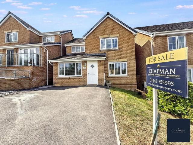House for sale in Tonypandy, Penygraig