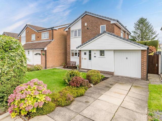 House for sale in Heywood, Rochdale