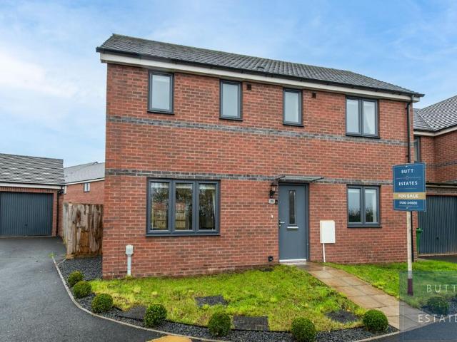 House for sale in West Clyst, Budlake
