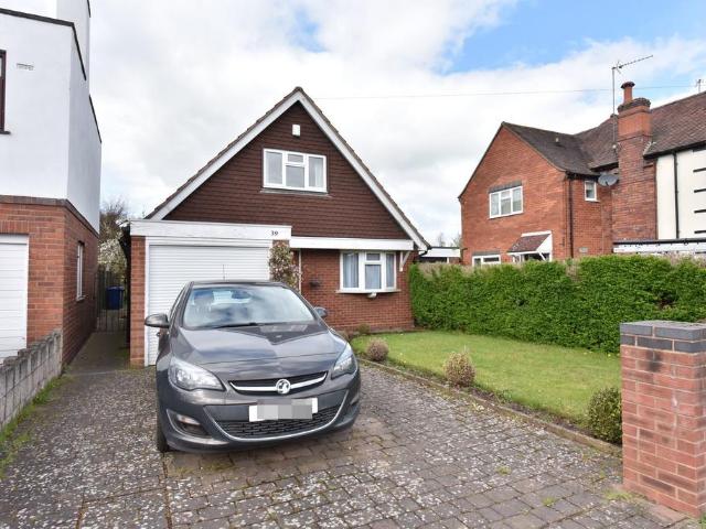 House for sale in Kingswinford, West Midlands