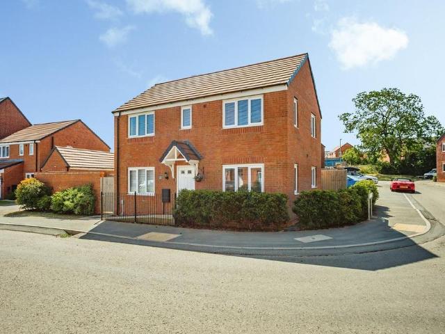 House for sale in Stanford On Avon, Leicestershire