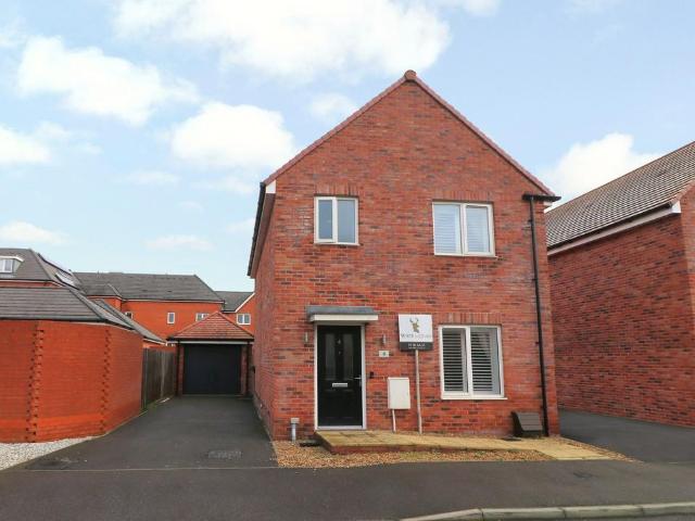 House for sale in Old Netley, Helford