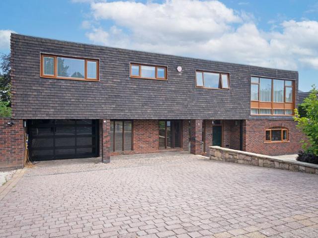 House for sale in Attenborough, East Midlands