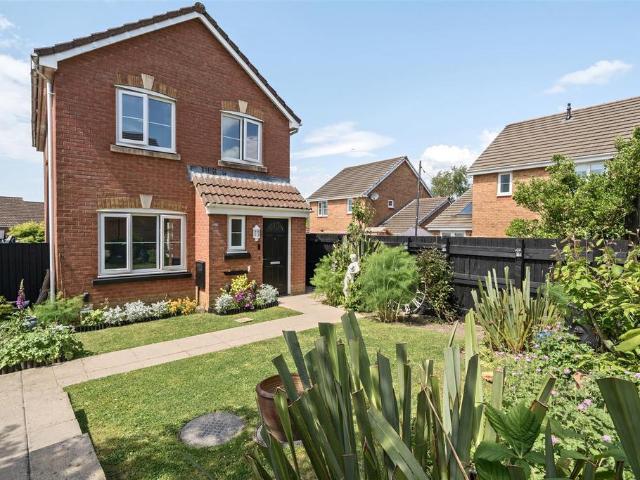 House for sale in Penllergaer, Wales
