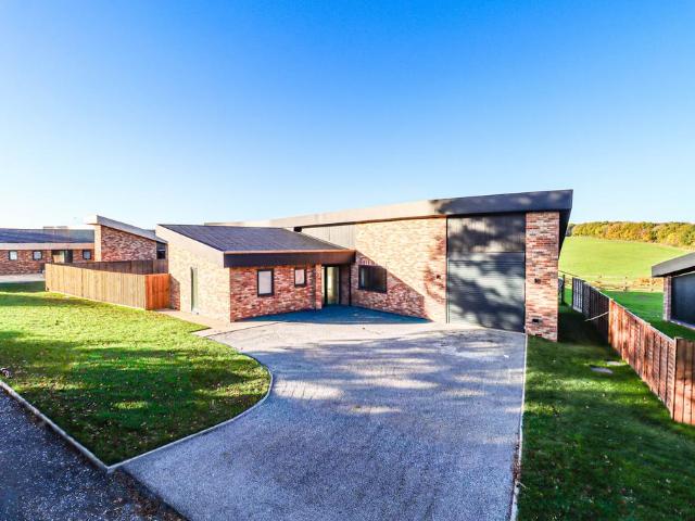 House for sale in Pouchen End, Hertfordshire