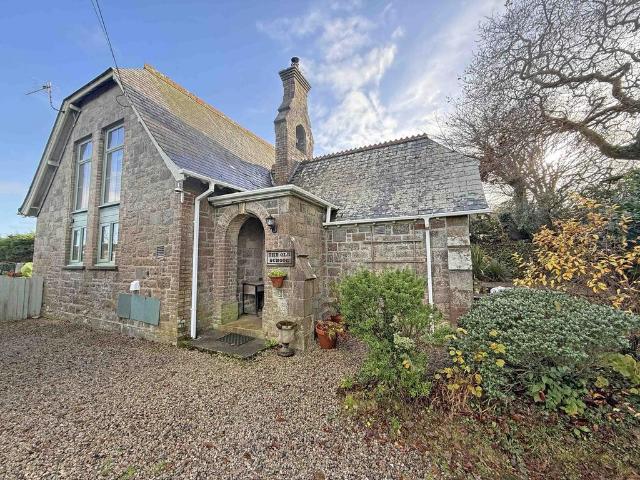 House for sale in Hendra Croft, Cornwall