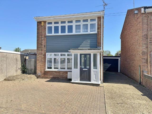 House for sale in East Tilbury, Essex