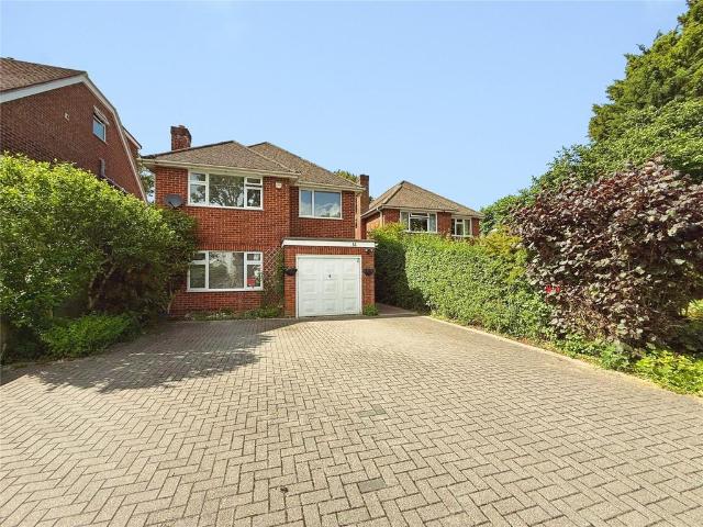 House for sale in Blackwater and Hawley, Hart