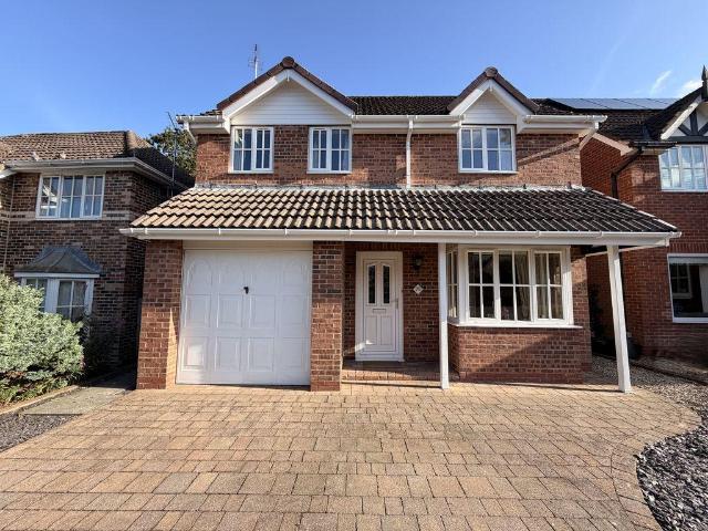 House for sale in Alnwick, Northumberland