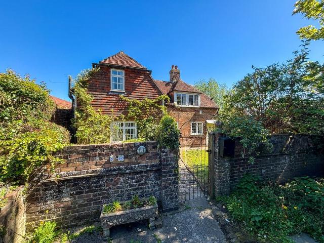 House for sale in Battle, Heathlands