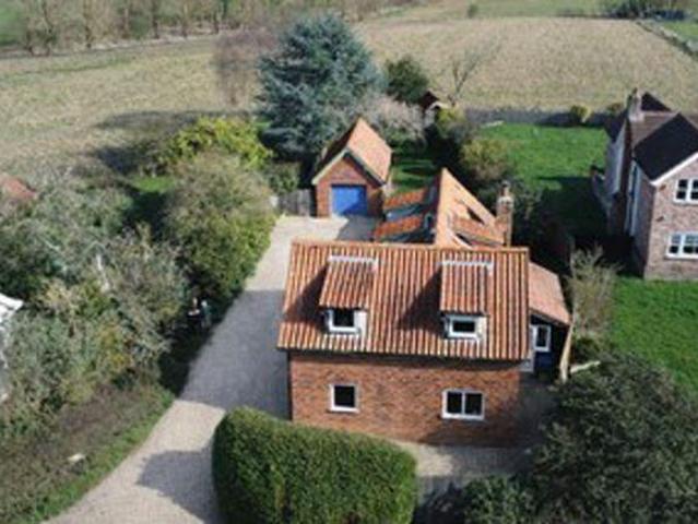 House for sale in Eastbridge, Suffolk