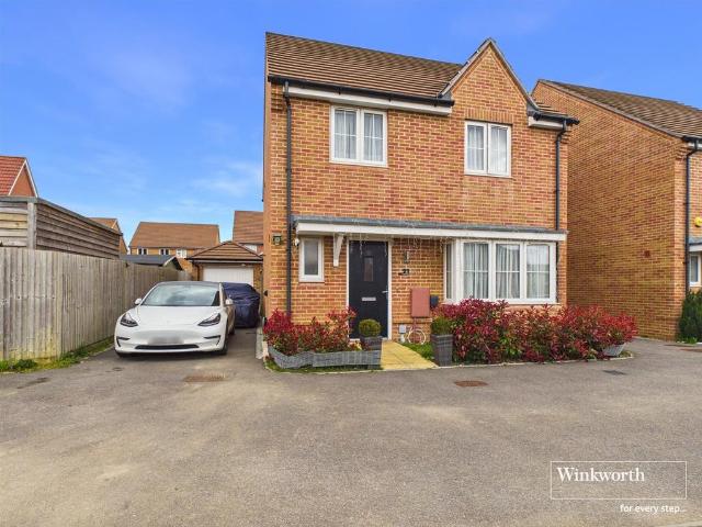 House for sale in Shinfield