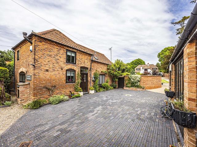 House for sale in Alverton, East Midlands