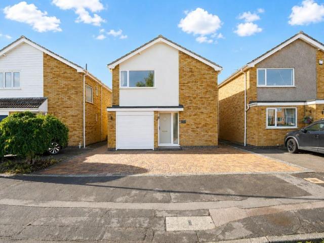 House for sale in Stanford On Avon, Leicestershire
