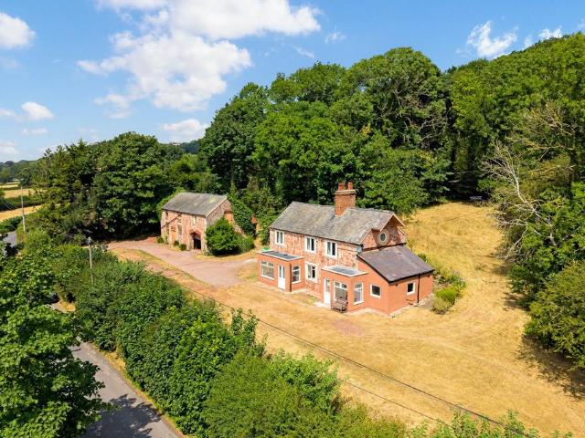 House for sale in Geinas, Bodfari