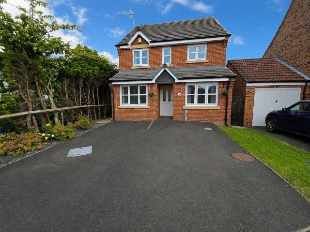 House for sale in East Chevington, Hadston