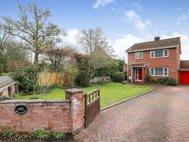 House for sale in Barton Stacey, Hampshire