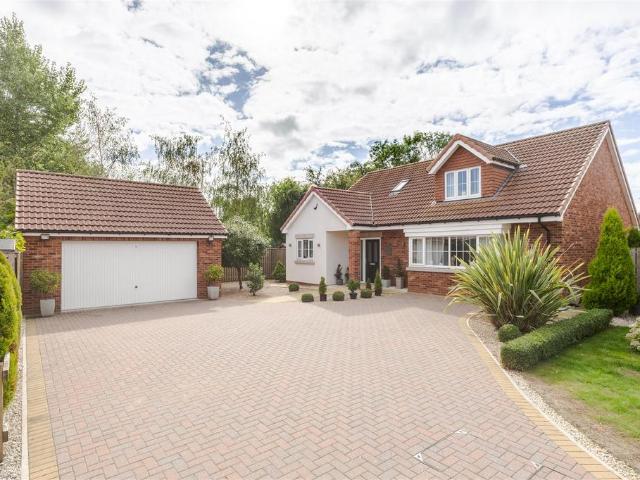 House for sale in West Butterwick, Greater Lincolnshire