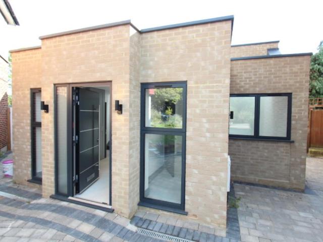 House for sale in Brunswick Park, Greater London
