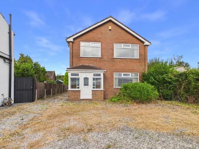 House for sale in Bickerstaffe, Roby Mill