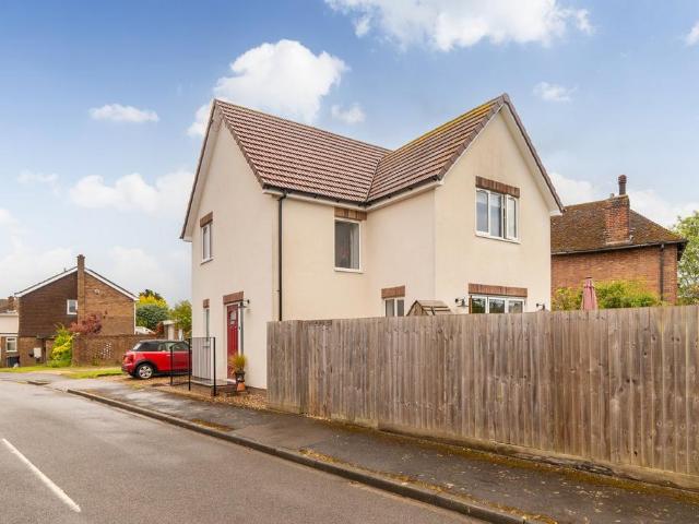House for sale in Bedford