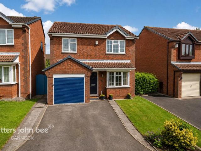 House for sale in Heath Hayes and Wimblebury, Chadsmoor