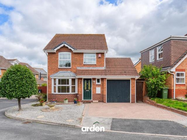 House for sale in Warndon, Worcestershire