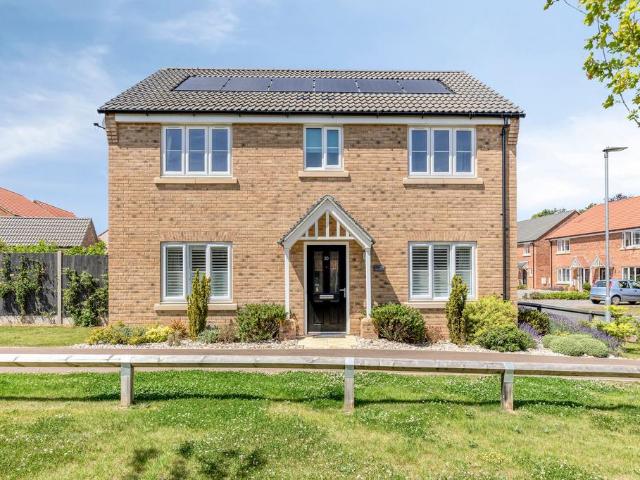 House for sale in Acle, Crostwick