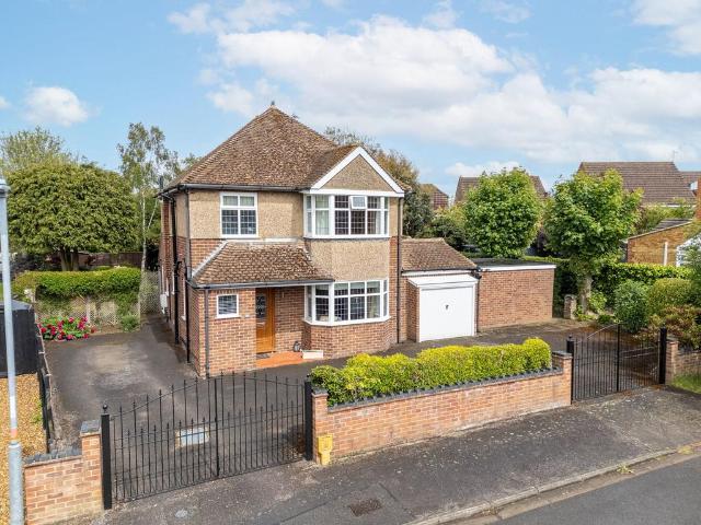 House for sale in Rushden