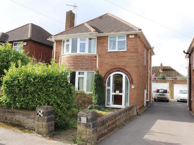 House for sale in Shire Oak, Shire Oak