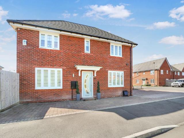 House for sale in Lowton Heath, Wigan