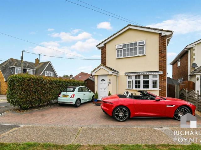 House for sale in Leigh Beck, Essex