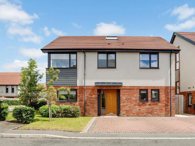 House for sale in Alverton, East Midlands