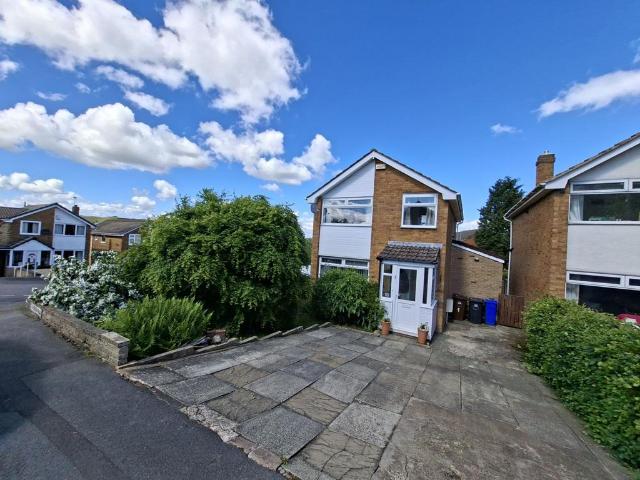 House for sale in Stubbin, Deepcar