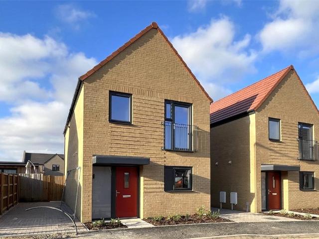 House for sale in Felixstowe, Eastbridge
