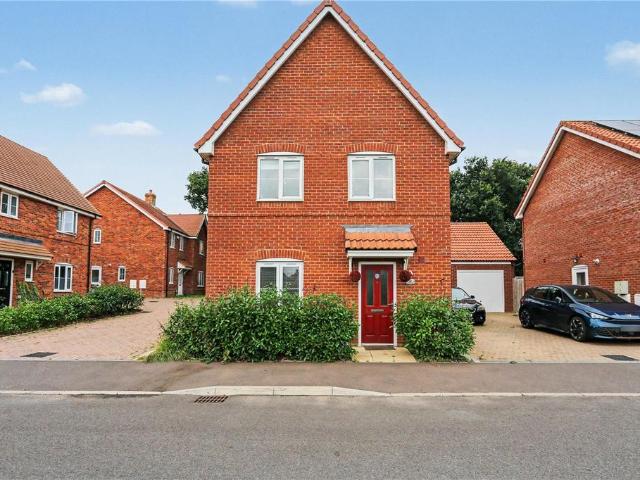 House for sale in Roundhouse Park, South Norfolk