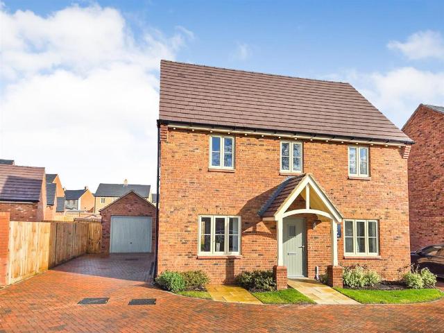 House for sale in Bedford