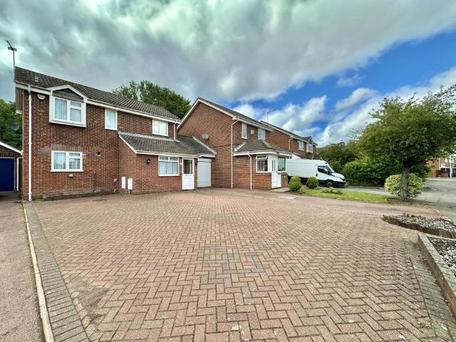 House for sale in London Borough of Hillingdon, Greater London