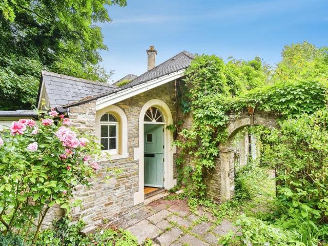House for sale in Whatley, Somerset