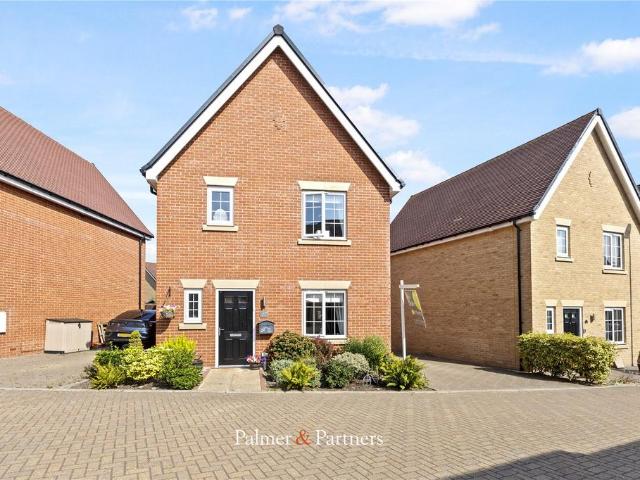 House for sale in Chipping Hill, Essex