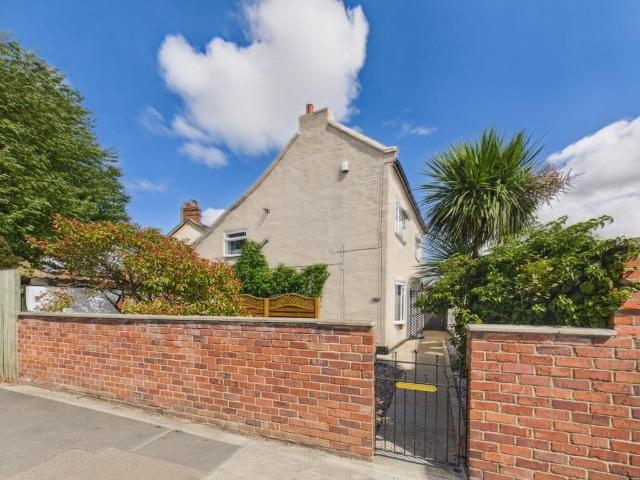 House for sale in Firthmoor, Darlington