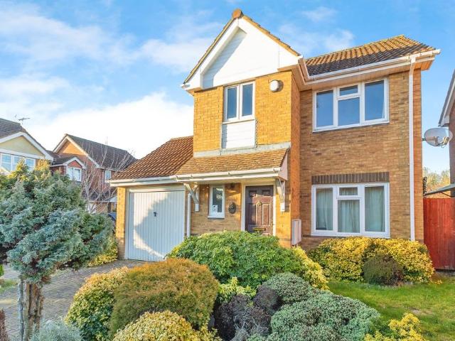 House for sale in Fenny Stratford, Milton Keynes