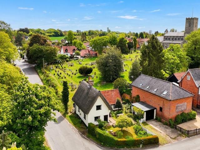 House for sale in Bedingfield, Suffolk