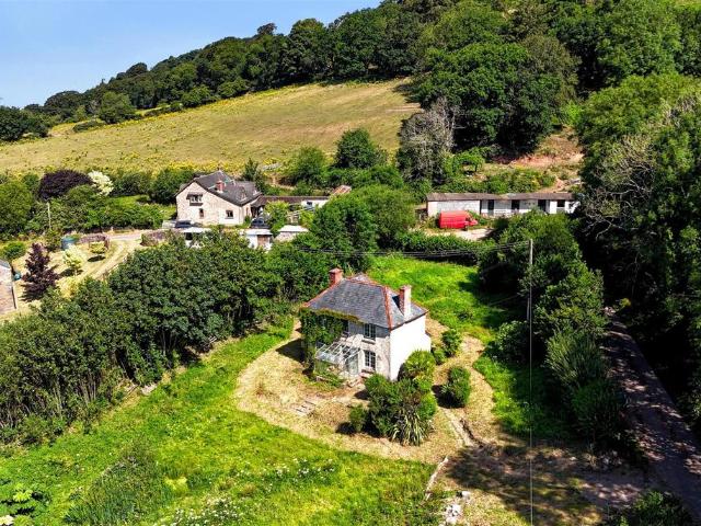House for sale in Crowcombe