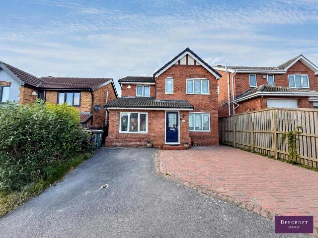 House for sale in Hemingfield, South Yorkshire