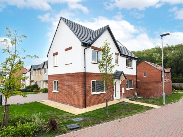 House for sale in Muxton