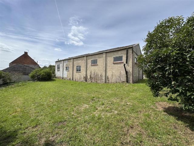 House for sale in Burrowbridge, Somerset